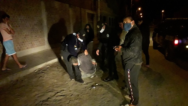Vecinos de “Teresa de Calcuta” golpean a presunto ladrón en Nuevo Chimbote