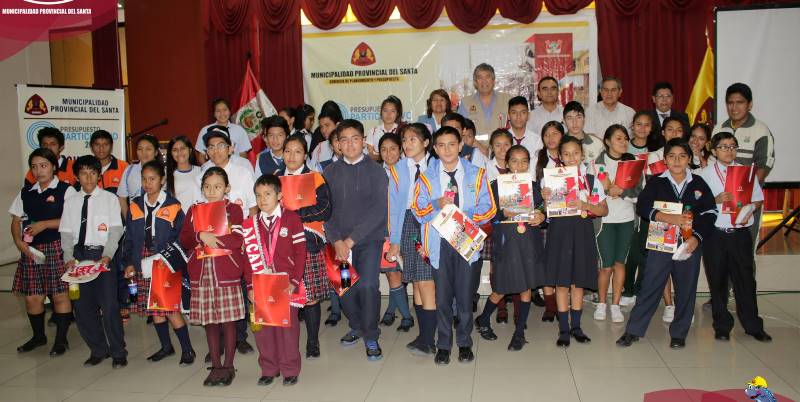 Escolares de Chimbote participaron en taller de presupuesto participativo 2018