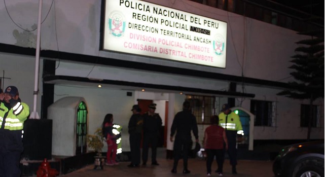 Detienen a dos hermanos por herir a golpes a dos efectivos policiales en el Malecón Grau de Chimbote
