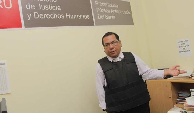 Chimbote: Procurador anticorrupción ahora usa chaleco antibalas ante amenazas de muerte