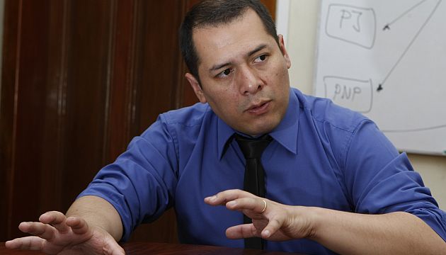 Exprocurador Salas dice que su renuncia fue por "incomodidades de índole administrativa"