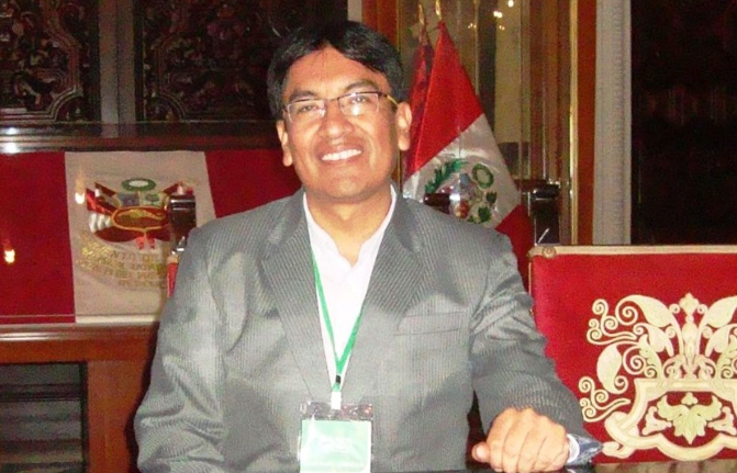 Áncash: profesor huaracino entre los 50 mejores del mundo elegido por  "The Global Teacher Prize"