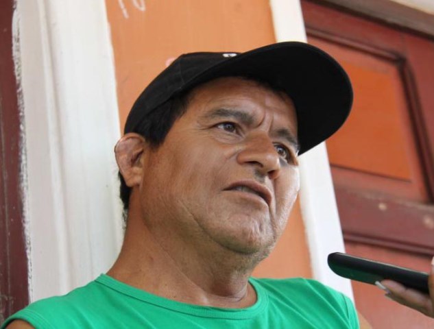  Profesor apuñalado por su alumno exige ser transferido a otro colegio