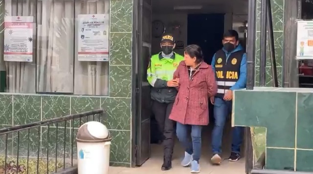Detienen a maestra por presunto acoso sexual y hostigamiento a una menor en Huarmey