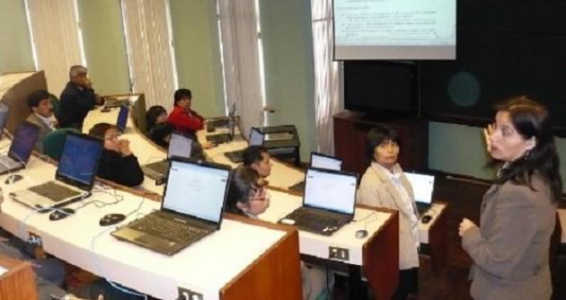 300 nuevos soles por Fiestas Patrias recibirán servidores públicos