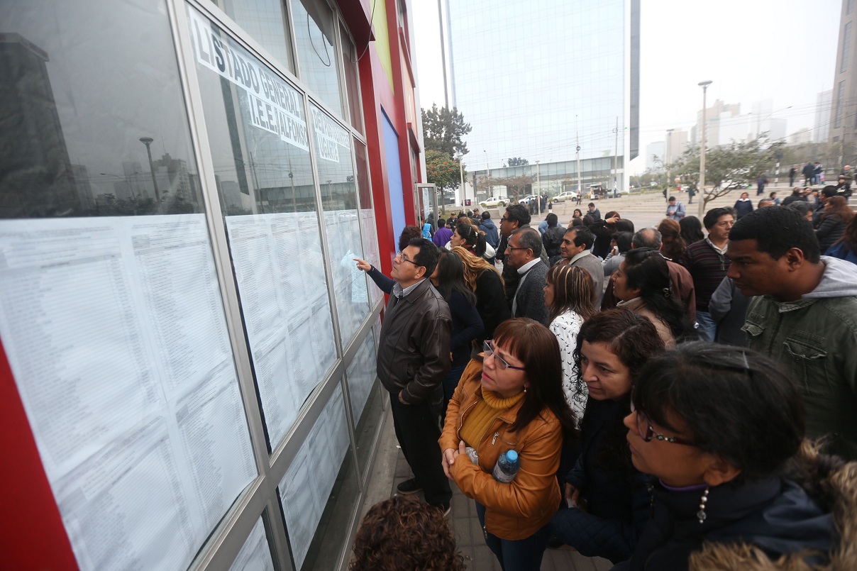 Más de 230 mil profesores rendirán este domingo Prueba Única Nacional para nombramiento
