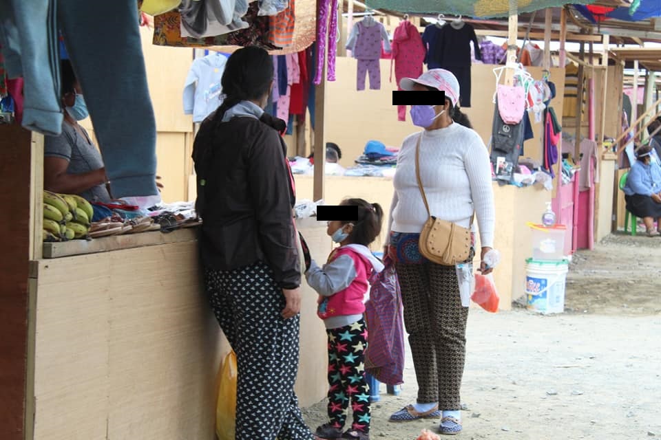 Salud supervisa uso de protectores faciales en mercados de Nuevo Chimbote
