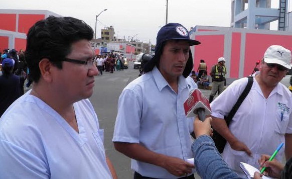 Trabajadores de la Red de Salud Norte protestan por falta de pagos