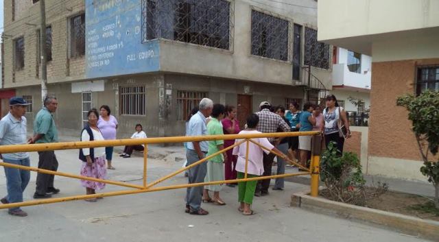 Moradores de urbanización El Carmen exigen mejoras en la zona