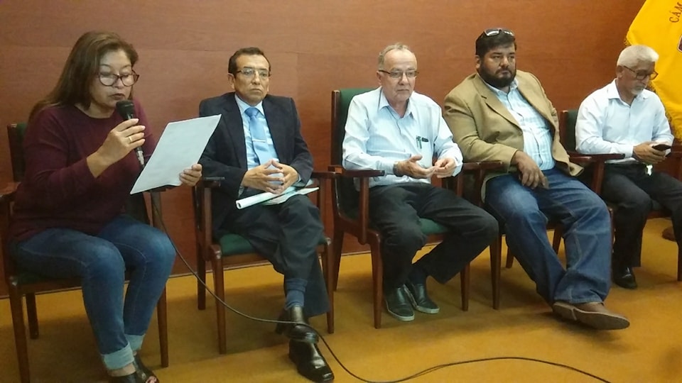 Presentan ante el despacho presidencial proyecto turístico Isla Blanca de Chimbote