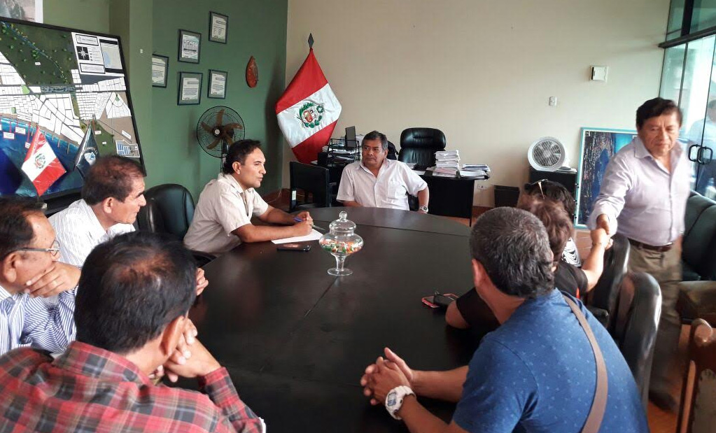 Acuerdan avances de proyecto de agua y desagüe para 11 pueblos de Nuevo Chimbote