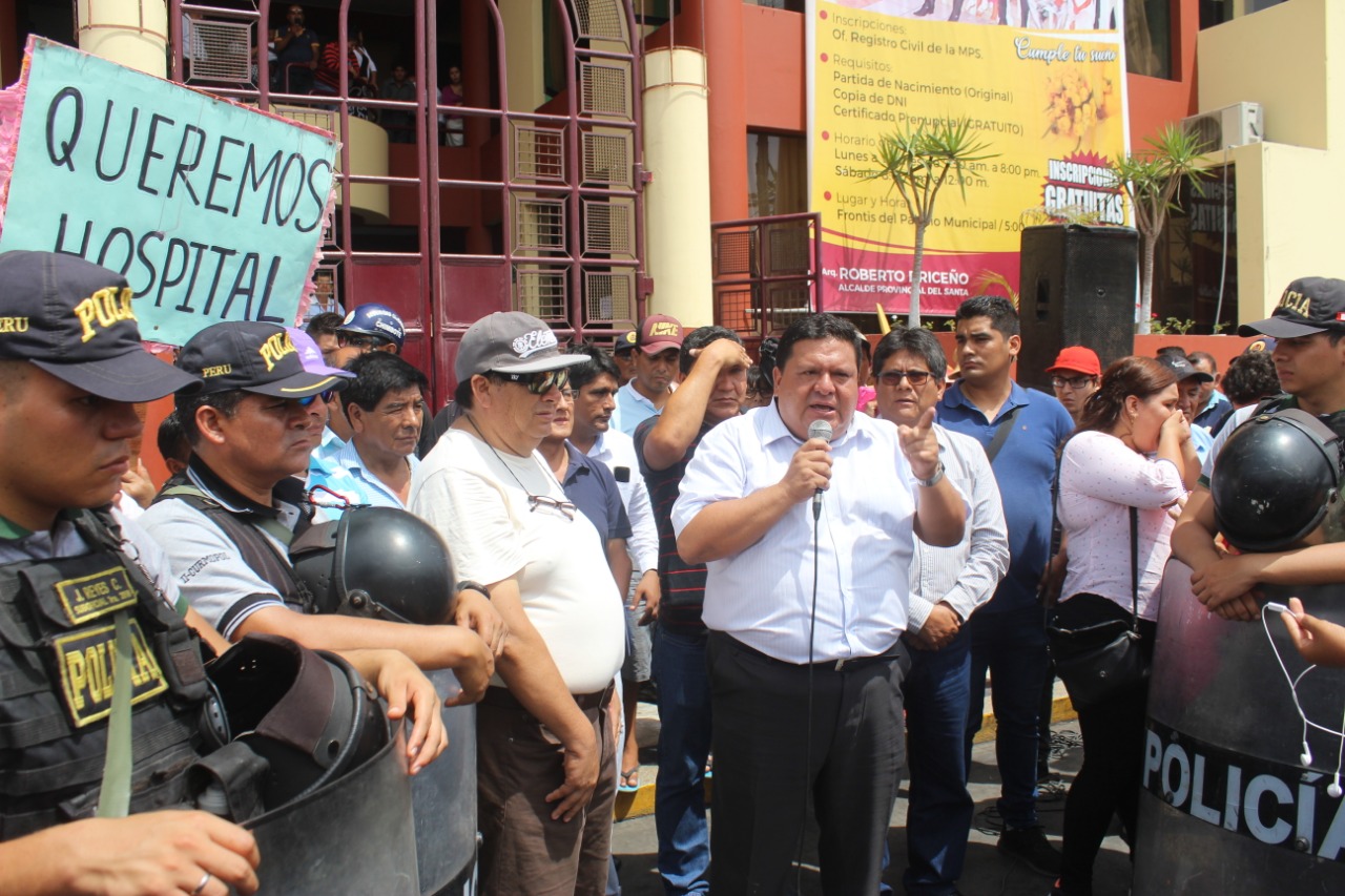 Doce pueblos jóvenes y profesionales de Salud se movilizaron en respaldo a construcción de hospital El Progreso