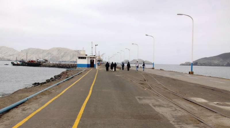  Alarma: INS pide desratizar el puerto de Chimbote