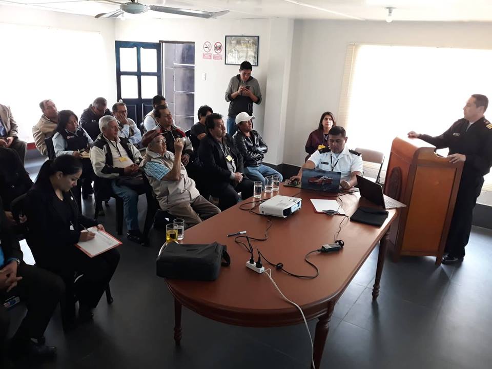 Autoridades agilizan acciones para recuperar la bahía El Ferrol de Chimbote 