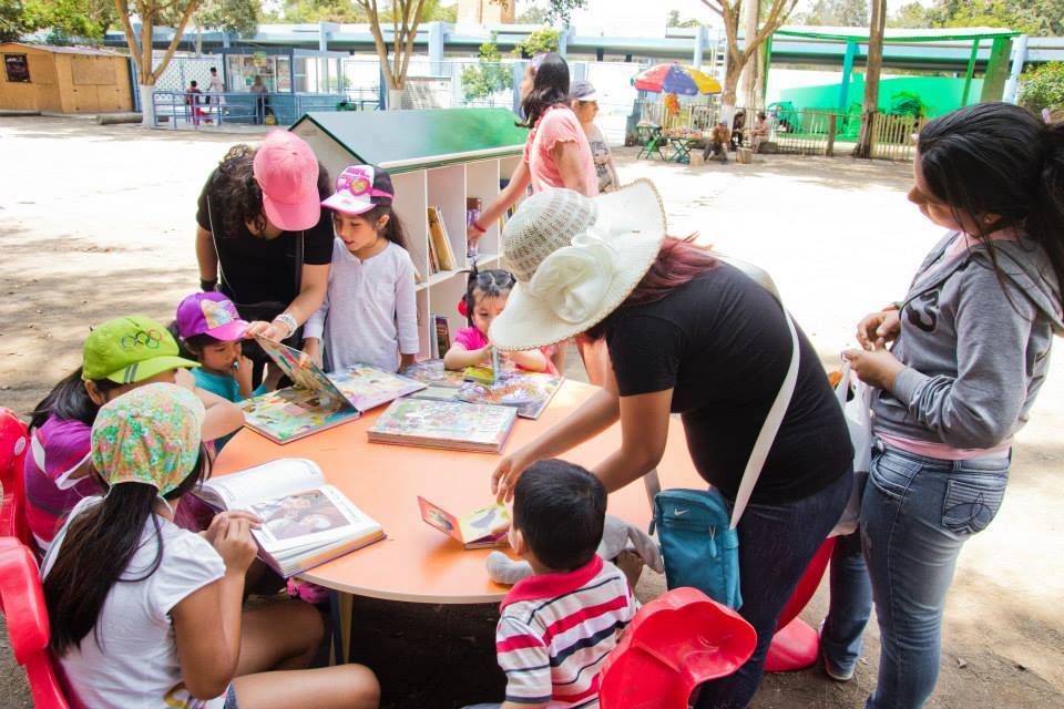 "Un político que no entiende la política como un proceso cultural es un 'politiquero": César Sánchez Lucero