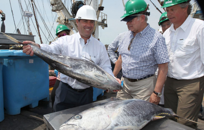 Puertos de Chimbote y Coishco serán habilitados para desembarque de atún