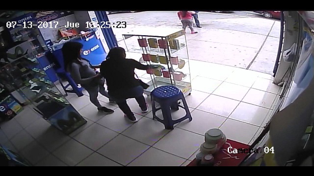 Banda de ladrones integrada por 4 mujeres roba celulares por un importe de 8 mil soles en Chimbote