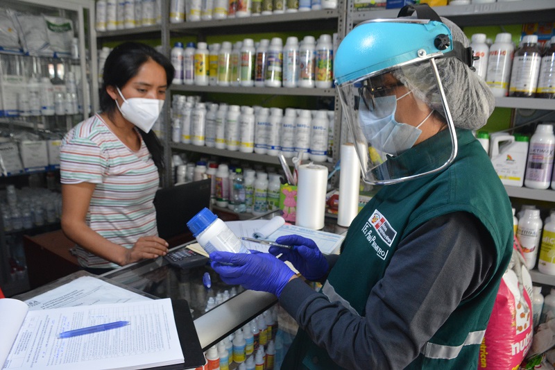 Realizan operativos inopinados a tiendas que expenden plaguicidas en Áncash