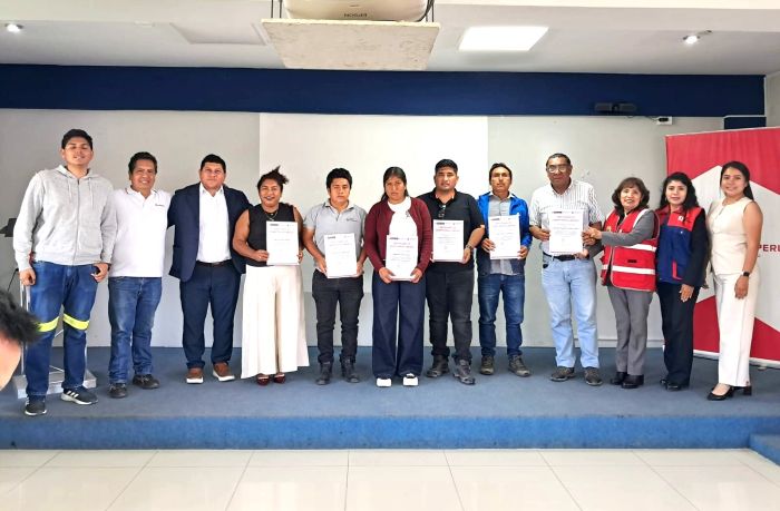 Recicladores de metales de Chimbote, Trujillo y Lima recibieron Certificado de Competencias Laborales del MTPE