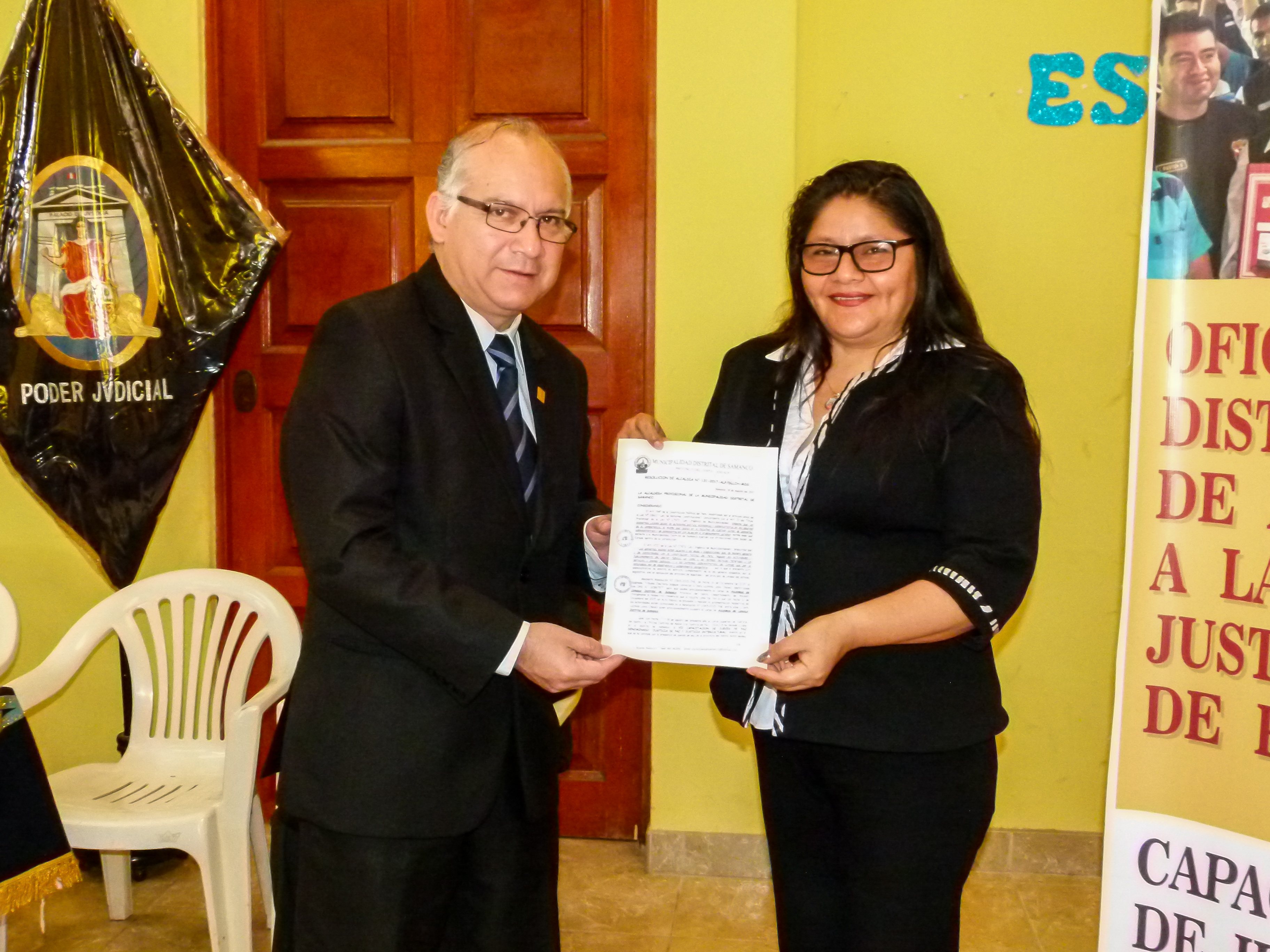 Municipio de Samanco reconoce a titular de la Corte del Santa por su apoyo a justicia de paz