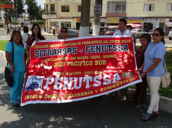 Chimbote: trabajadores de la Red de Salud Sur protestan por problemas internos