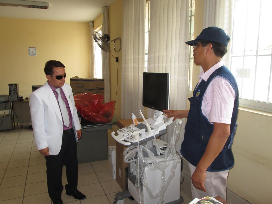  Red de Salud Sur entrega ecógrafos 4D a Casma y Huarmey