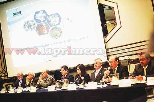 Iniciaron diálogo por reforma política y electoral en el país