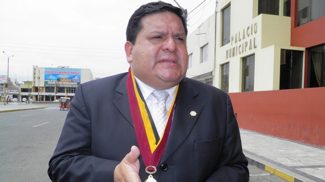 Regidor Briceño exige renuncia de su colega por estar comprometido en tráfico de terrenos