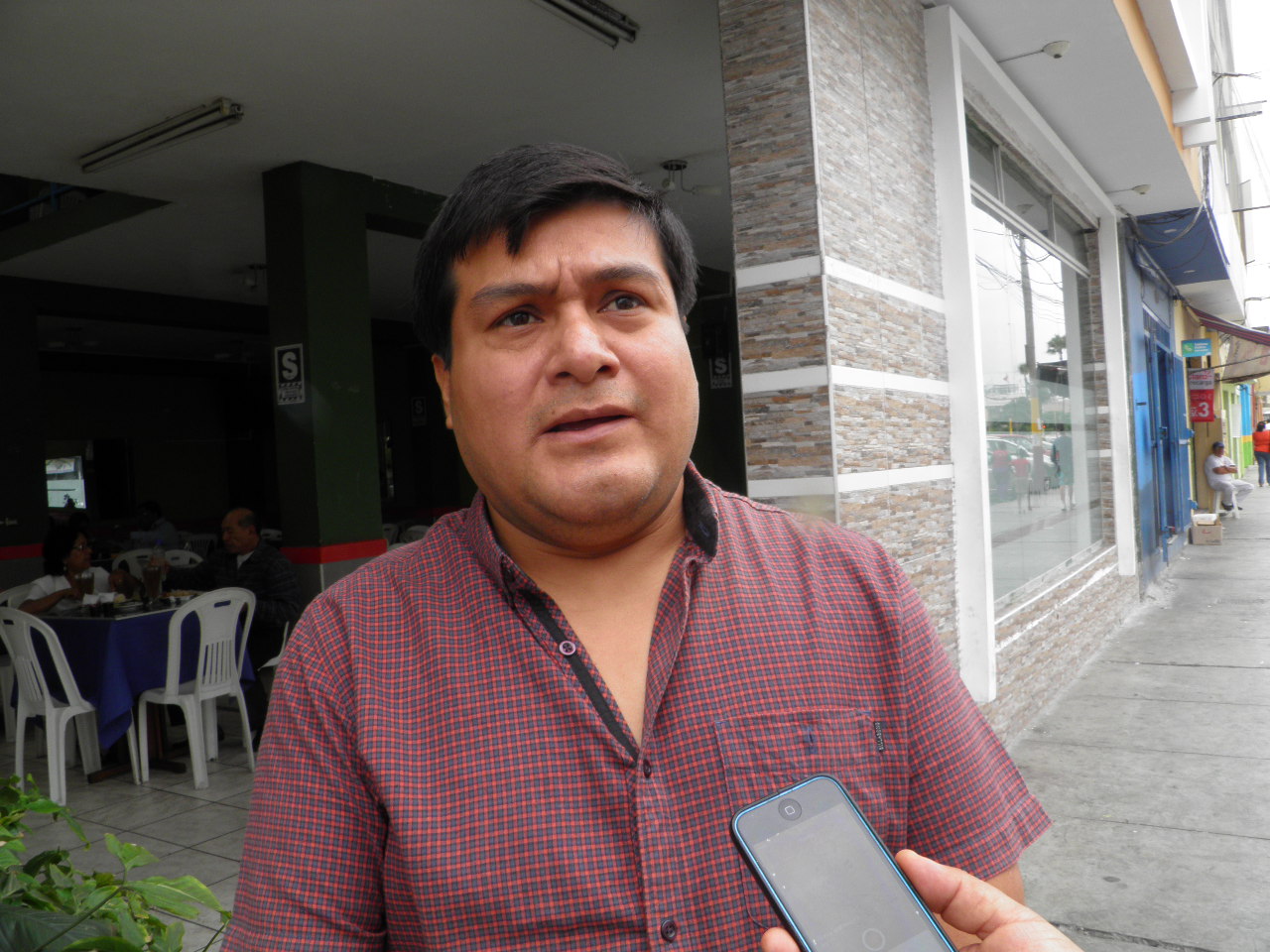 Consideran que no es momento para cobrar por embarque en terminal terrestre de Chimbote