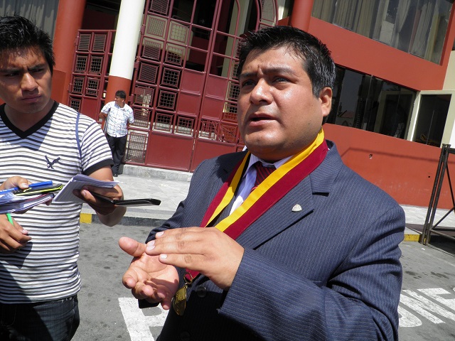 Regidor pide que con canon minero se priorice el enrocado de la zona costera de Chimbote 