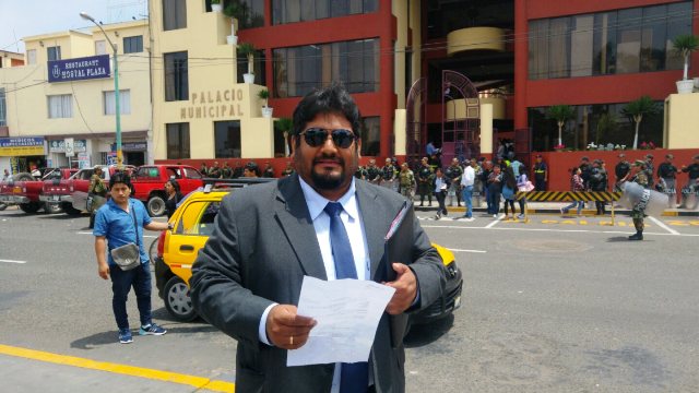 Evalúan pedir vacancia de regidor Gamboa inmerso en presunto tráfico de terrenos en Nuevo Chimbote