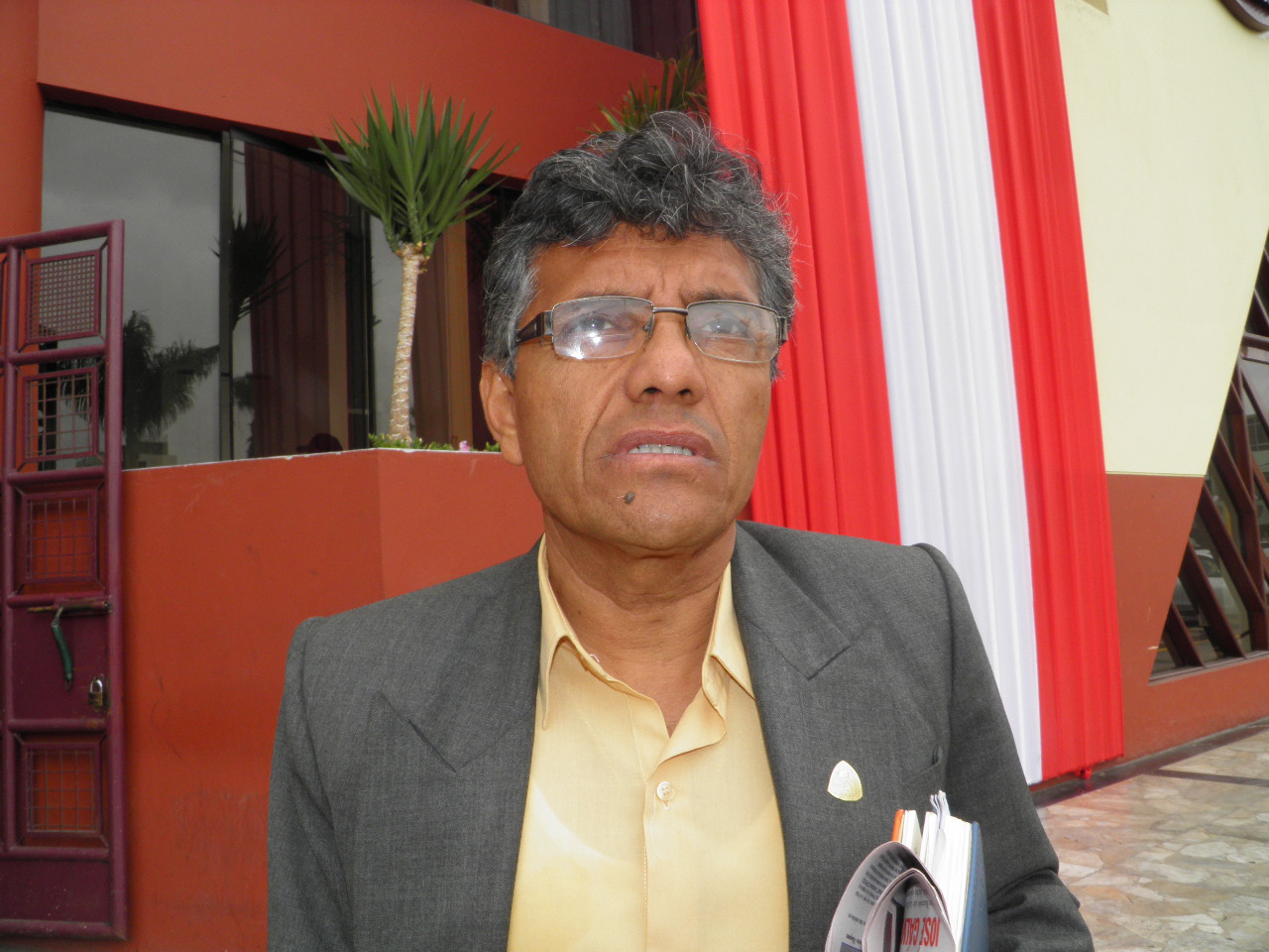 Chimbote: Esperan que Sedachimbote evacue informe de rompimiento de tubería en “El Progreso”