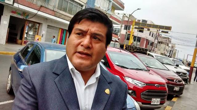 Regidor Lynch reitera pedido a alcaldesa para la construcción de albergue para ancianos en Chimbote