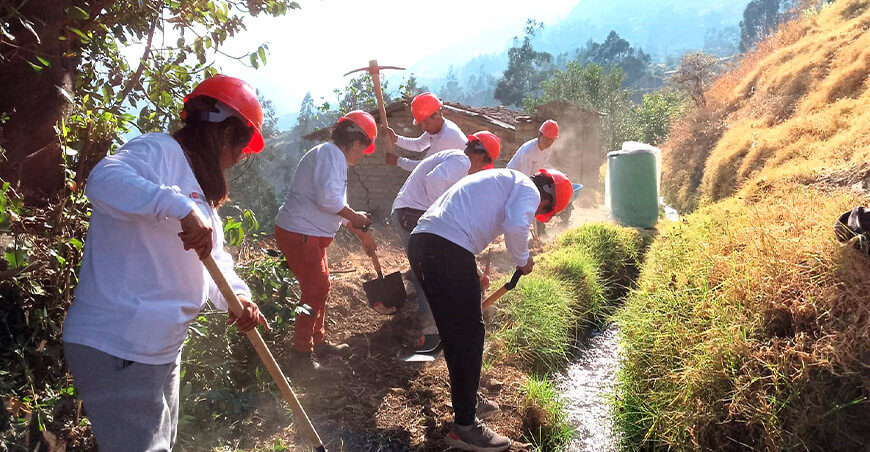Áncash:  más de cien centros poblados se benefician con rehabilitación de vías 