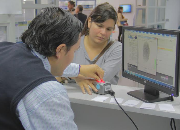 Reniec ofrece a instituciones públicas y privadas servicio de verificación biométrica