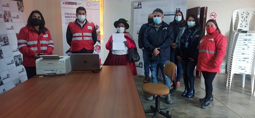 Pobladores de zonas alejadas accederán a trámites en línea de Reniec a través de los “Tambos”