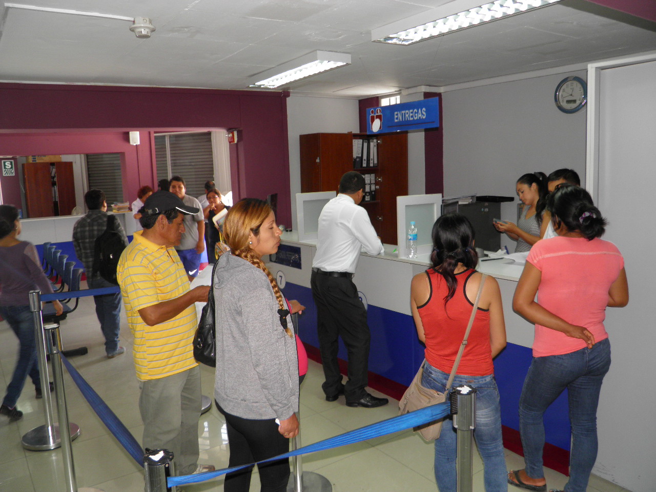 Aún faltan recoger 2,100 DNI en oficina del Reniec Chimbote y Huaraz