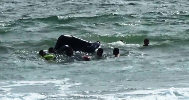 Médico chimbotano y su hermano salvaron de morir ahogados en playa Campamento Atahualpa