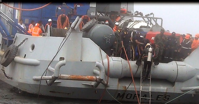 Buzos ingresan a camarotes, pero no hallaron a los 6 pescadores desaparecidos en mar de Coishco