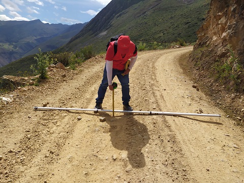 Irregularidades en mantenimiento de caminos vecinales en Aija y Bolognesi generan perjuicio por más de S/ 960 mil 
