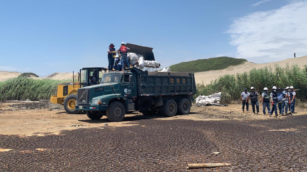 Clausuran terreno donde se realizaba secado en pampa de pescado en “Tres Cabezas”