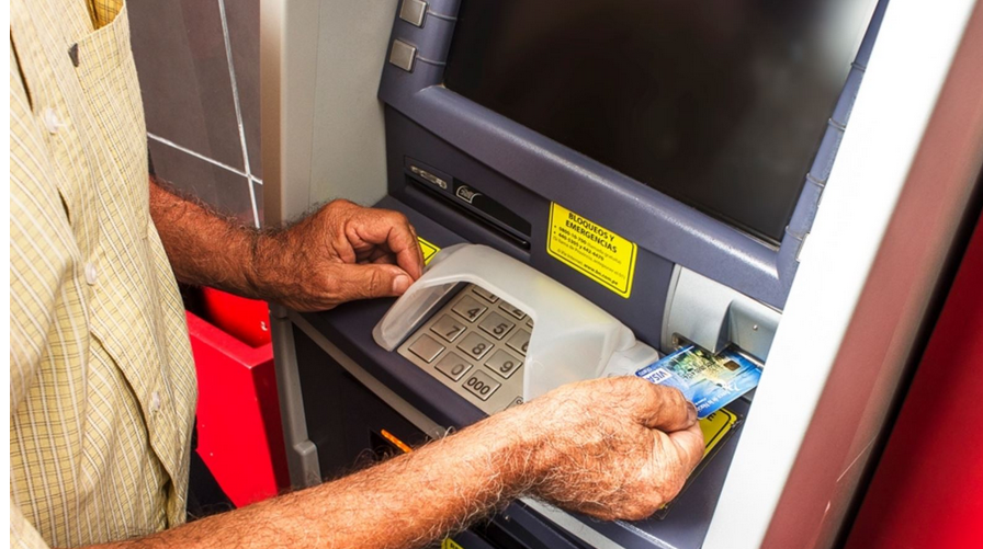 Alertan a pensionistas a estar atentos ante posibles estafas en Fiestas Patrias