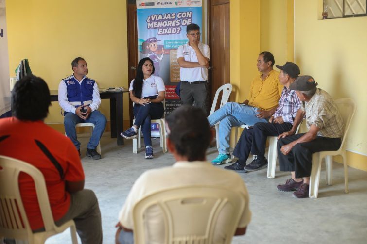 Realizan acciones de sensibilización con dirigentes de 20 poblados del radio de influencia de la vía de evitamiento de Chimbote  