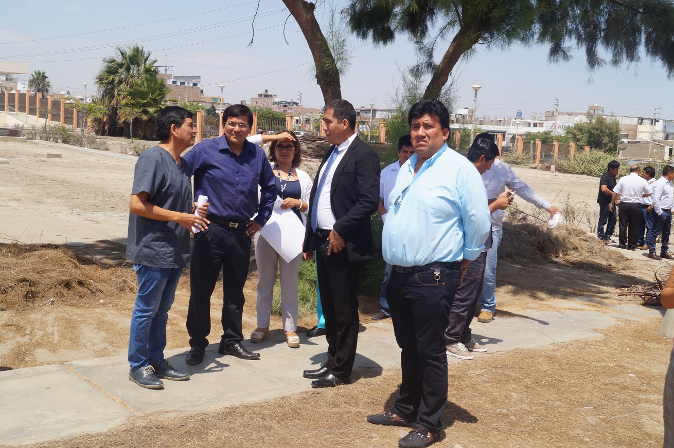 Gobernador regional se reunió con titular de Red de Salud Pacífico Sur