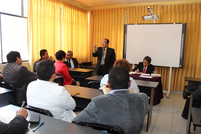 Director regional de Salud se reunió con titulares de redes y hospitales de Áncash