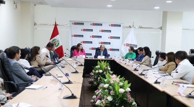 Ministro de Trabajo lideró mesa clave para formalización laboral en la agroexportación