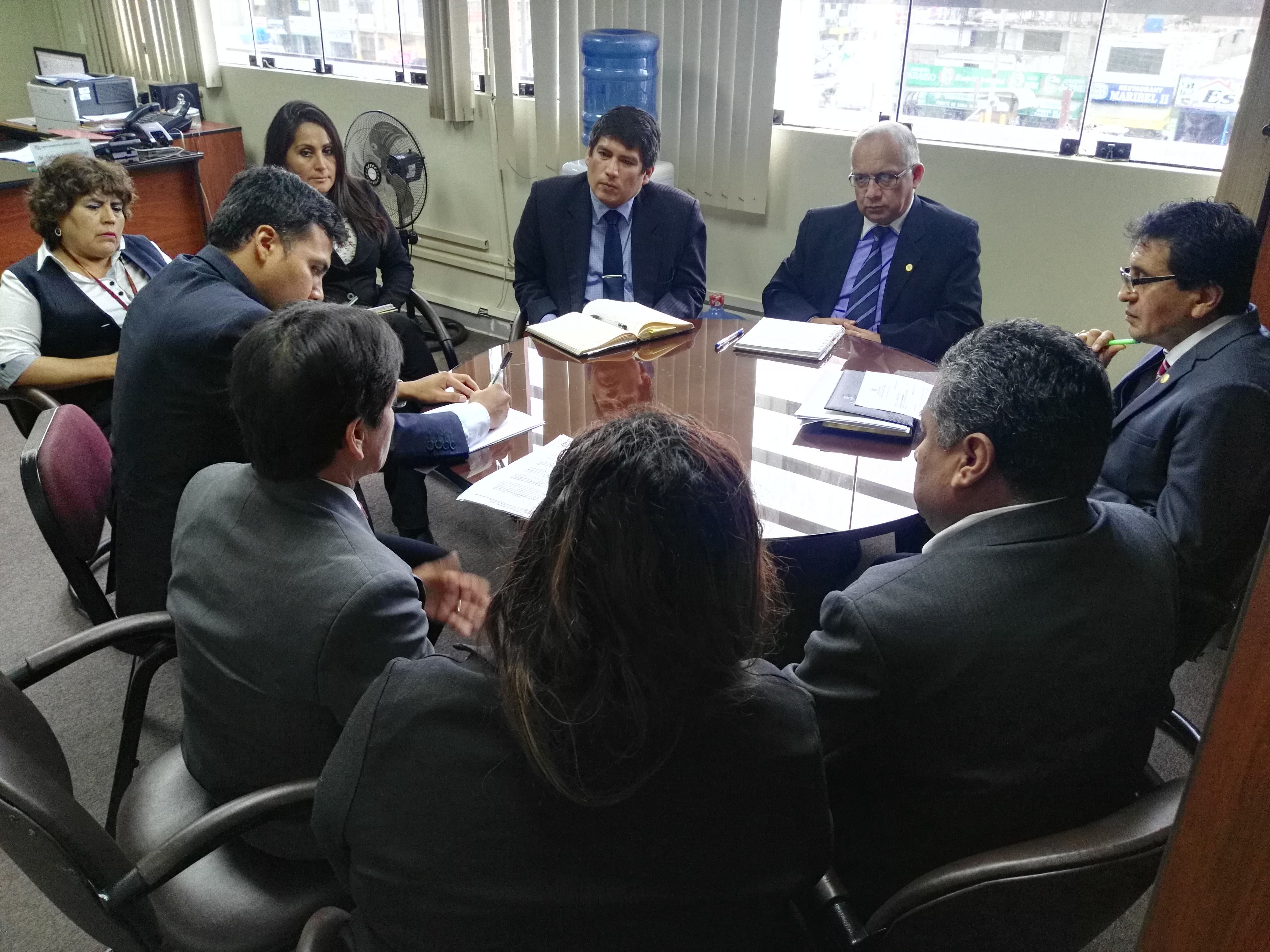 Presidente de Corte del Santa respeta paro de 48 horas de servidores tras acuerdos