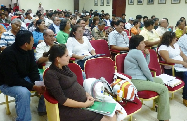 Pescadores rechazan licitación de explotación de petróleo en Ancash