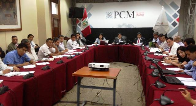 Alcaldes participan en Mesa de Desarrollo Bolognesi-Ancash