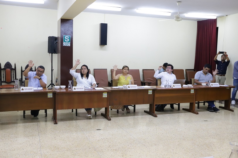 Regidores respaldan pedido para reubicar a comerciantes de "El Progreso" en la Victoria